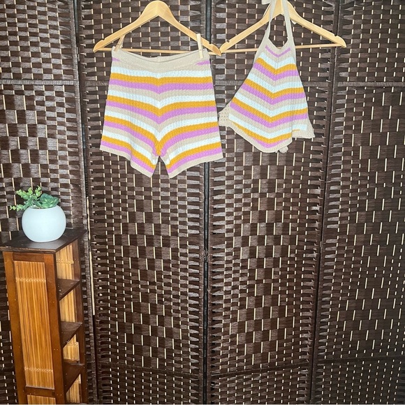 No Comment Striped Knit Halter Top and Short Set Small - Picture 7 of 11